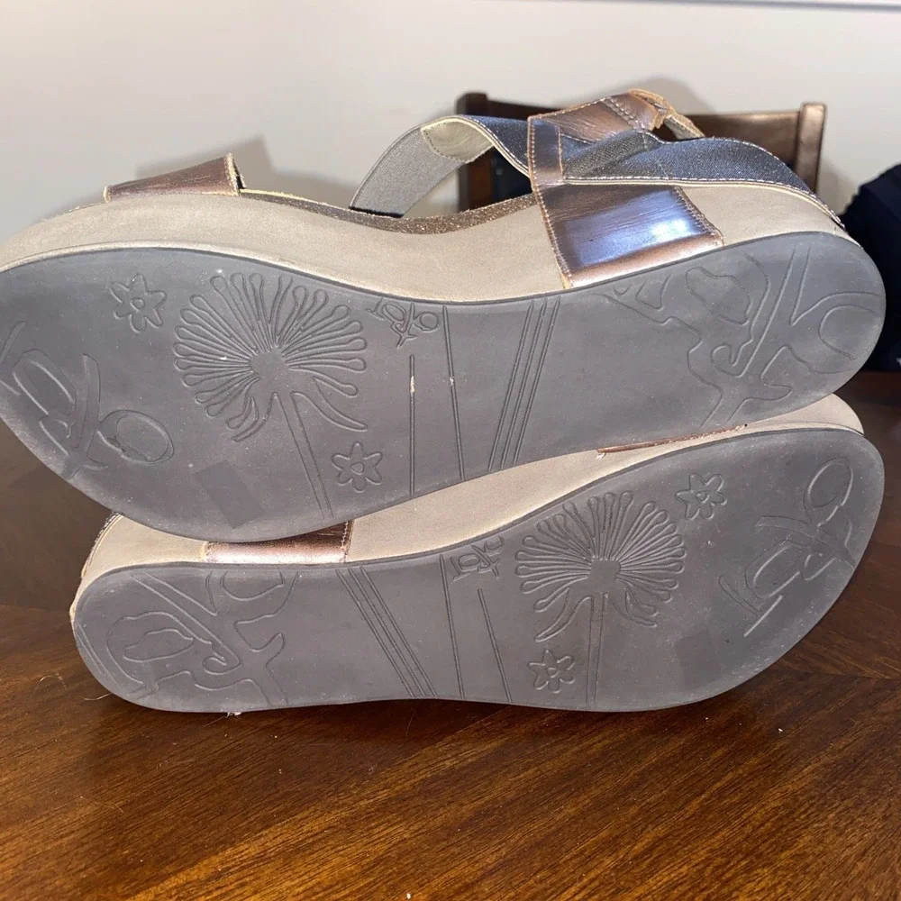 OTBT Sandals Womens 10 M Bushnell Casual Open Toe Wedge Slingback Brown-Neutral - Picture 7 of 13
